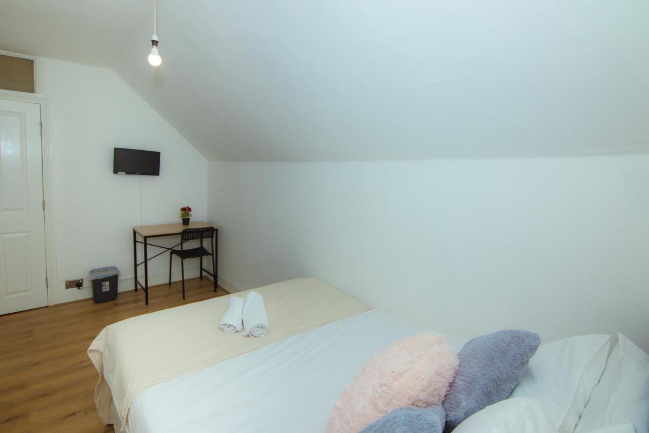 Victorian Woods Bnb イルフォード エクステリア 写真